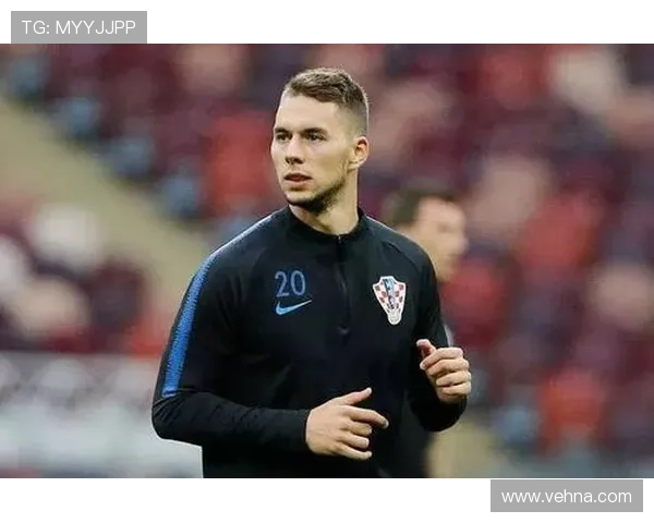 官方确认钱伯斯租借加盟查尔顿